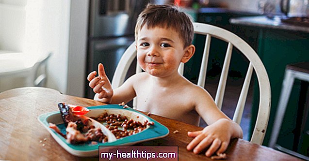 10 आयरन युक्त खाद्य पदार्थ आपका बच्चा आवश्यकताओं