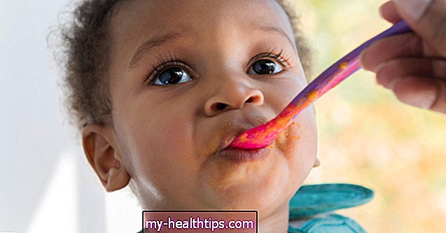 ¿Existen alimentos para bebés que ayuden con el estreñimiento?