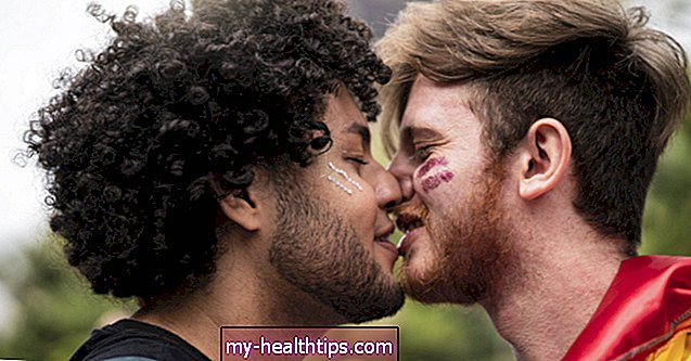 एचआईवी Kissing माध्यम से फैलता है? आपको क्या पता होना चाहिए