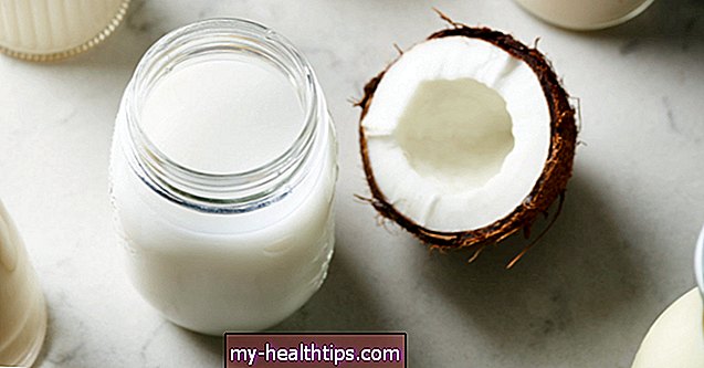 नारियल पानी बनाम नारियल का दूध: क्या अंतर है?